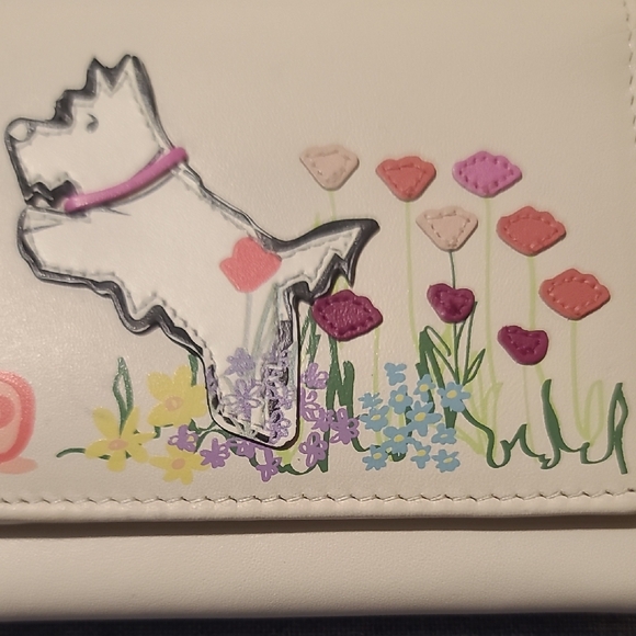 RADLEY LONDON Cream and Pink Key & Card Holder - Picture 4 of 9